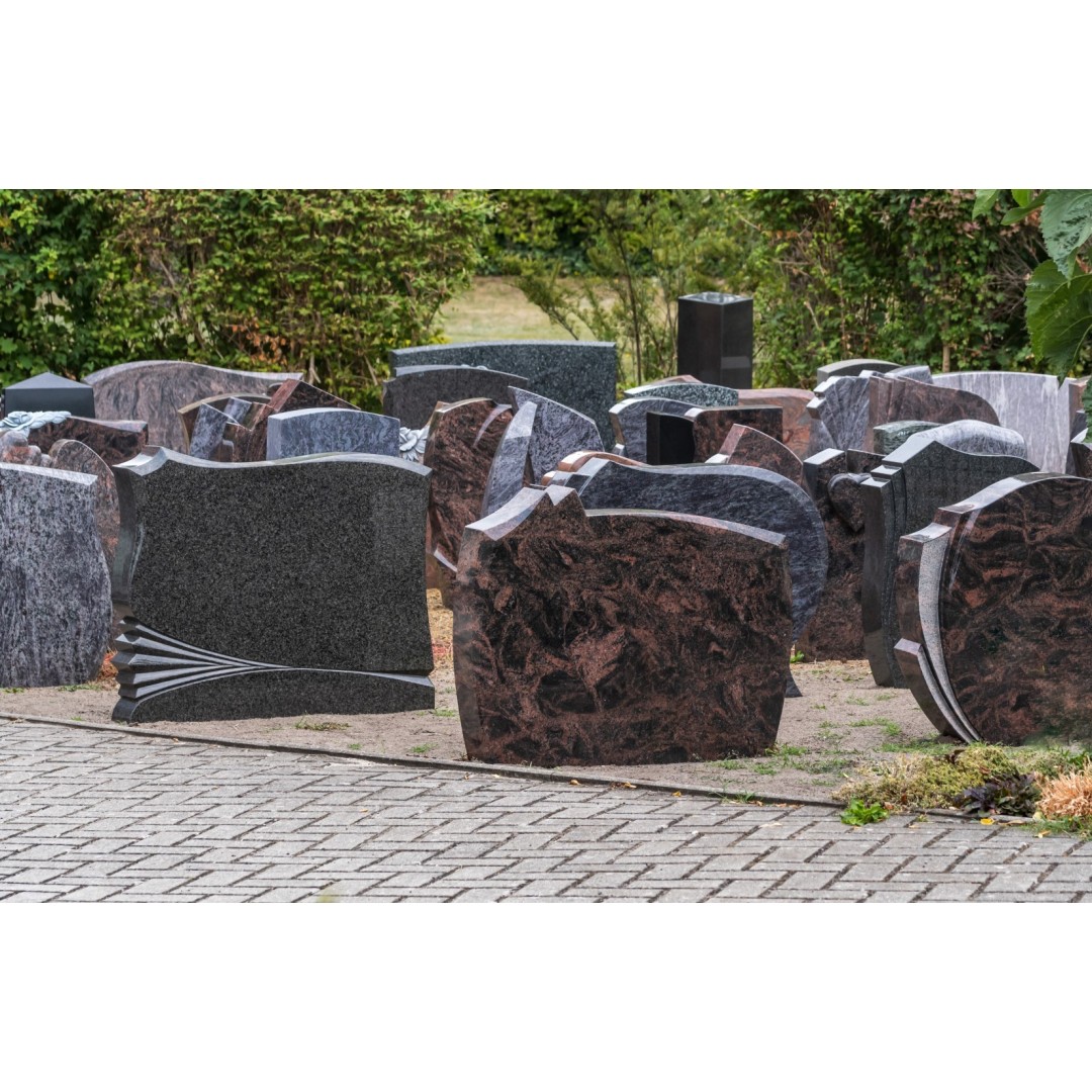 Tips For Choosing A Headstone After Funeral Homes In Acworth, GA